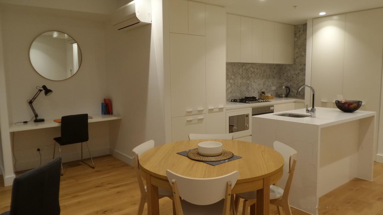 Whitehorse Towers Self Service Holiday Apartment Box Hill Exterior foto